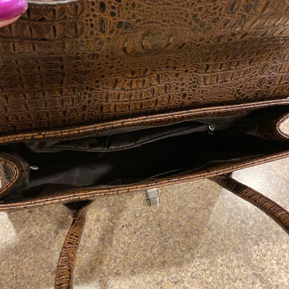 Diva Collection Brown Handbag with Two Handles bag - Picture 12 of 17